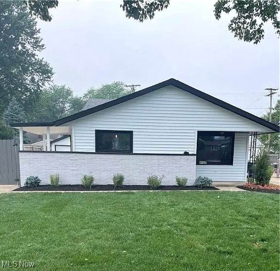 4562 192nd Street - Photo 1