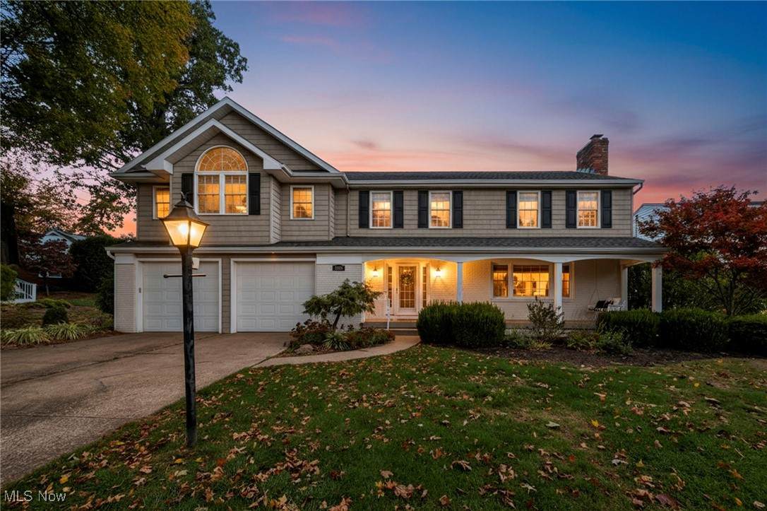 1003 Cove Circle - Photo 1