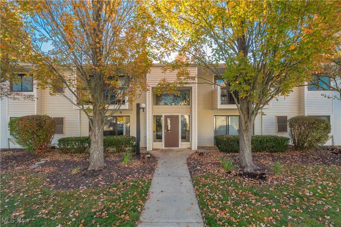 2995 Bay Drive - Photo 1