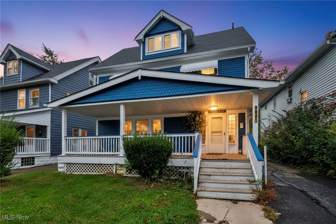 2943 130th Street - Photo 1