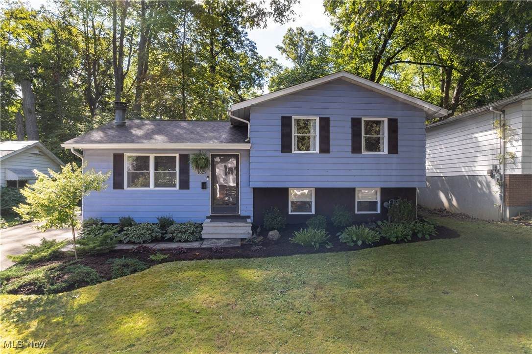 1029 Karen Drive - Photo 1