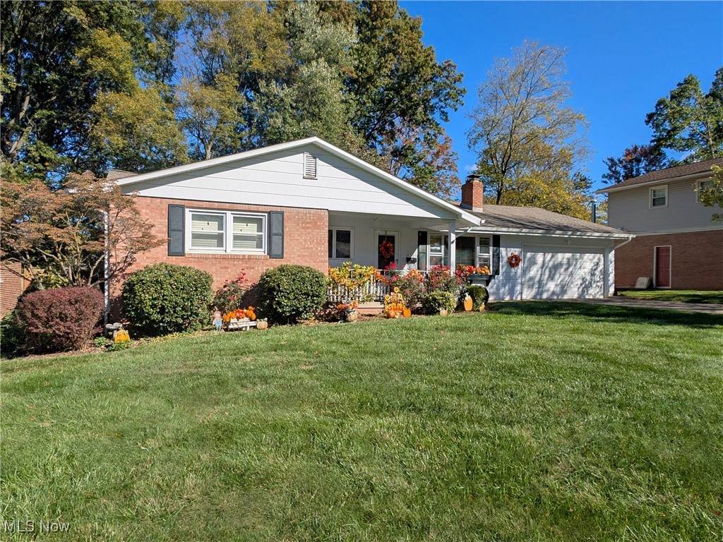 732 Forest Ridge Drive - Photo 1