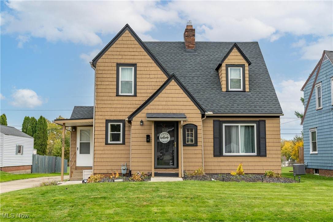 2364 Shunk Avenue - Photo 1