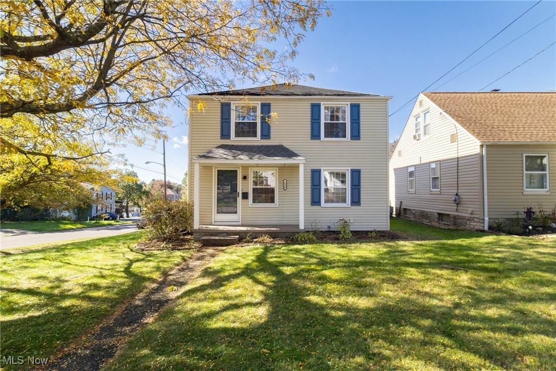 1638 Sunset Avenue - Photo 1