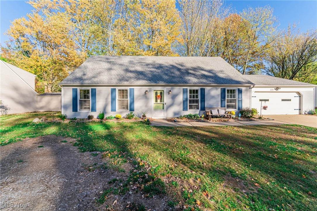 223 Parsons Drive - Photo 1