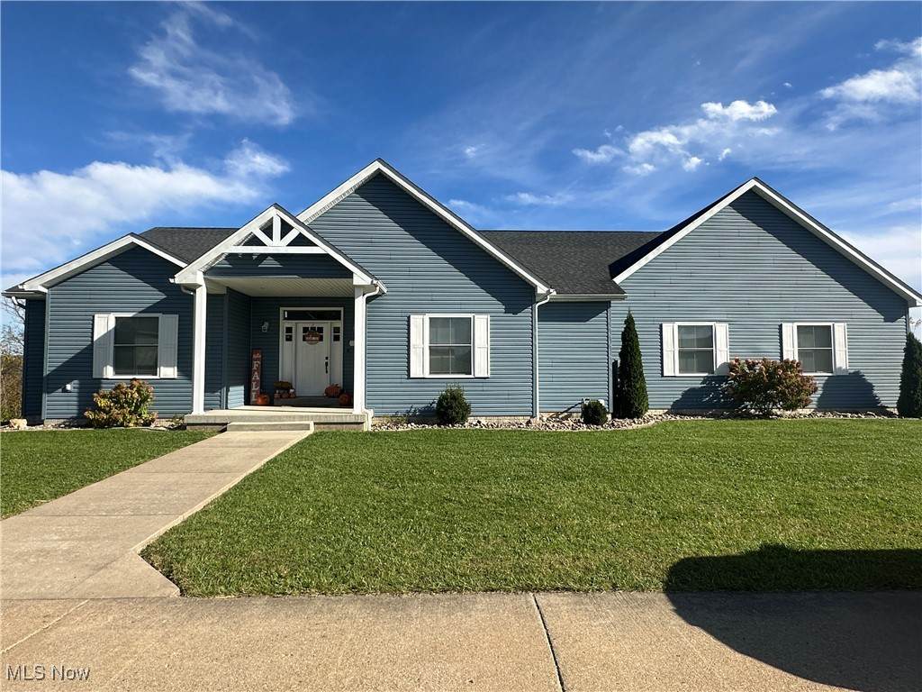 22 Kennedy Drive - Photo 1