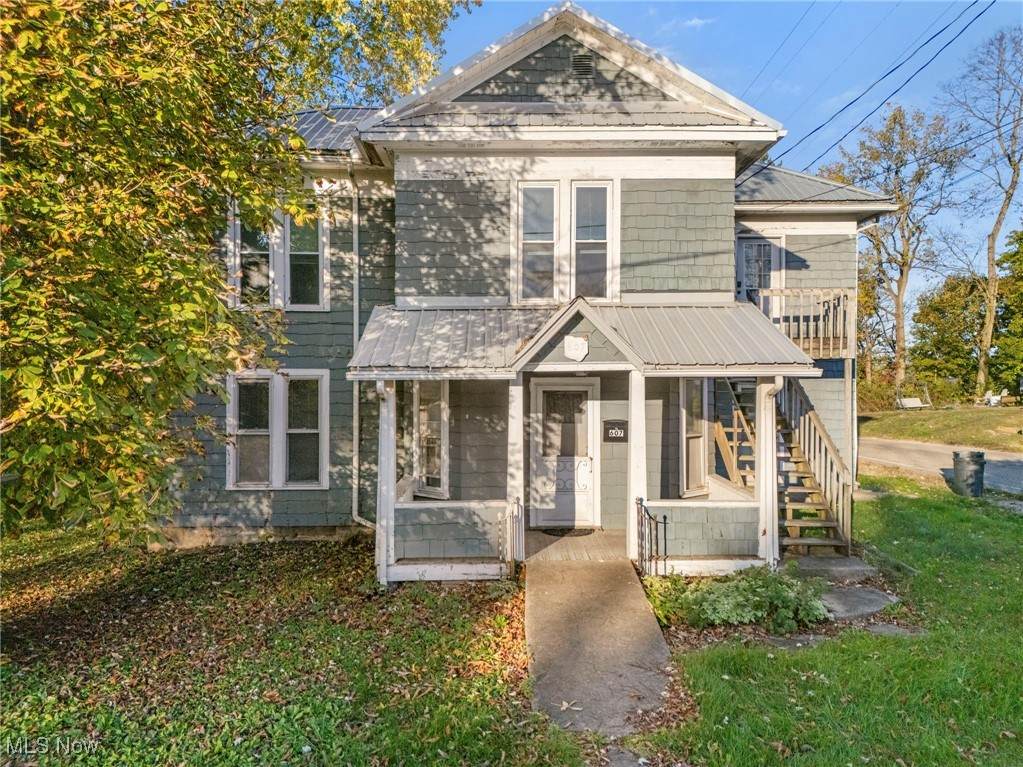 607 Mulberry Street - Photo 1