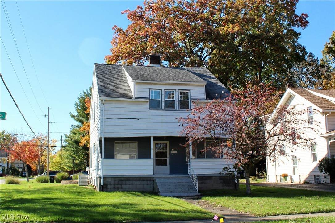 244 Adelaide Avenue - Photo 1