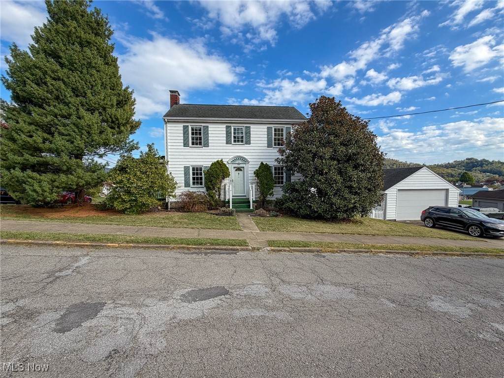 800 Elm Street - Photo 1