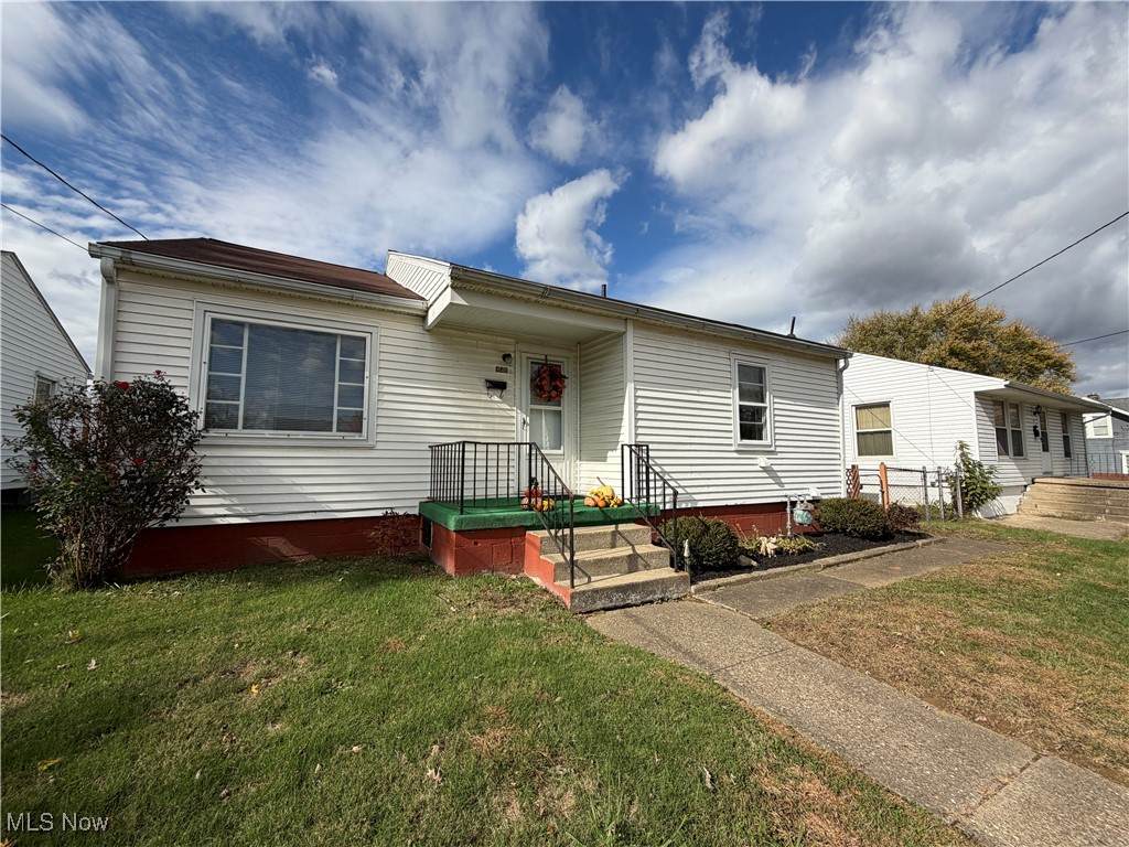 849 Superior Street - Photo 1