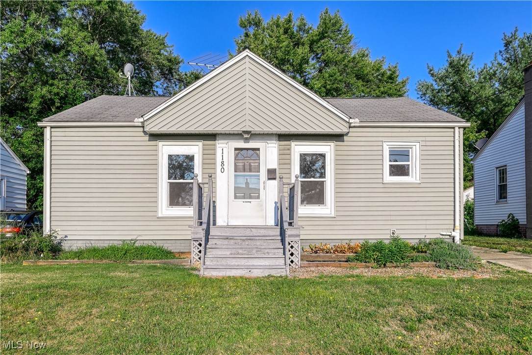 1180 Hammel Street - Photo 1