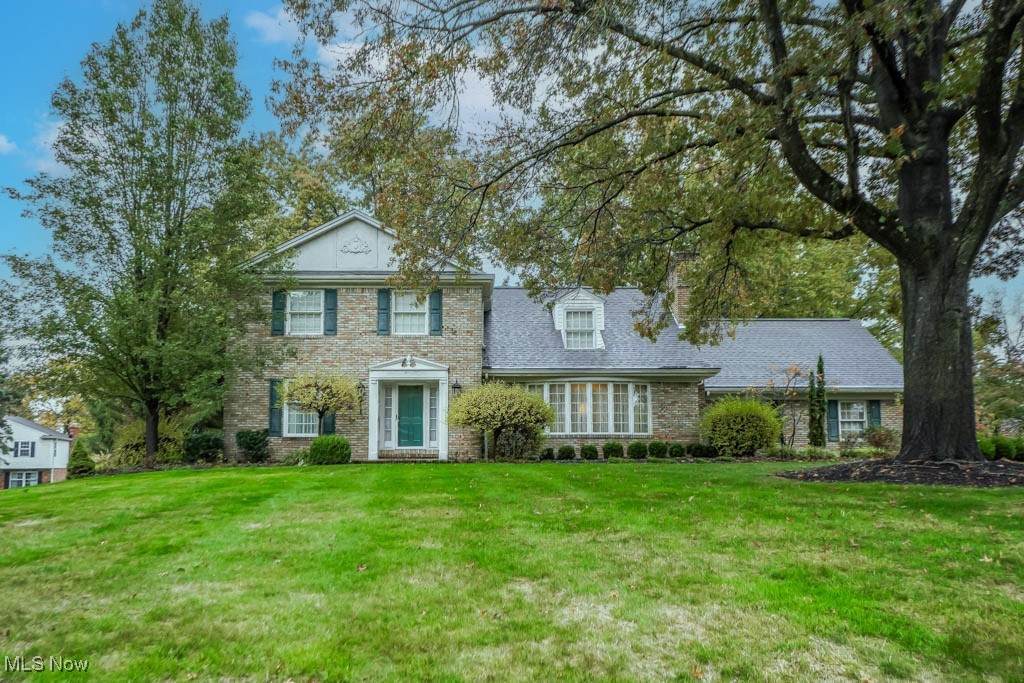 5352 Fitzjames Drive - Photo 1