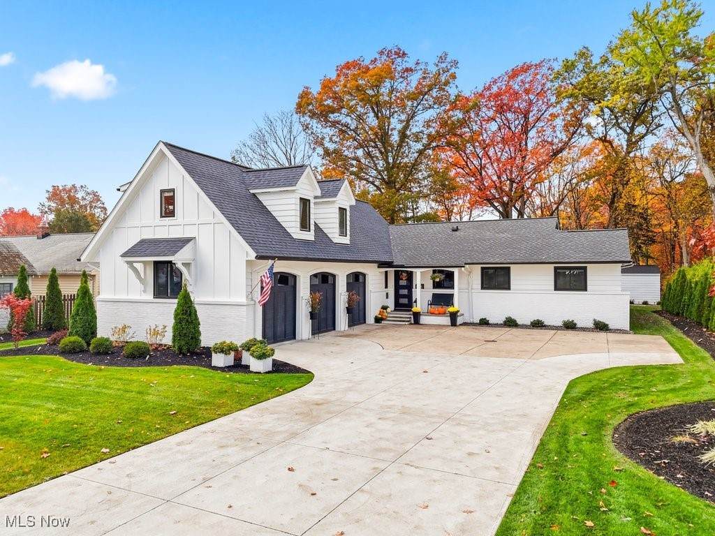 6588 2nd Avenue - Photo 1