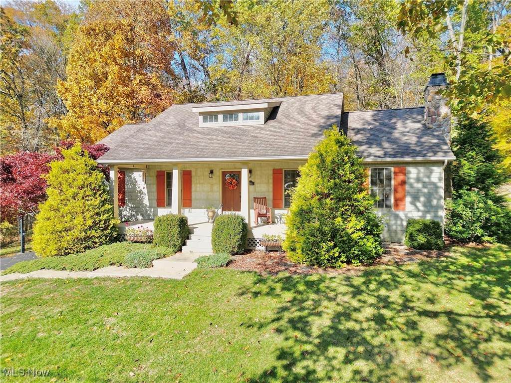 2595 Kenlo Woods Drive - Photo 1