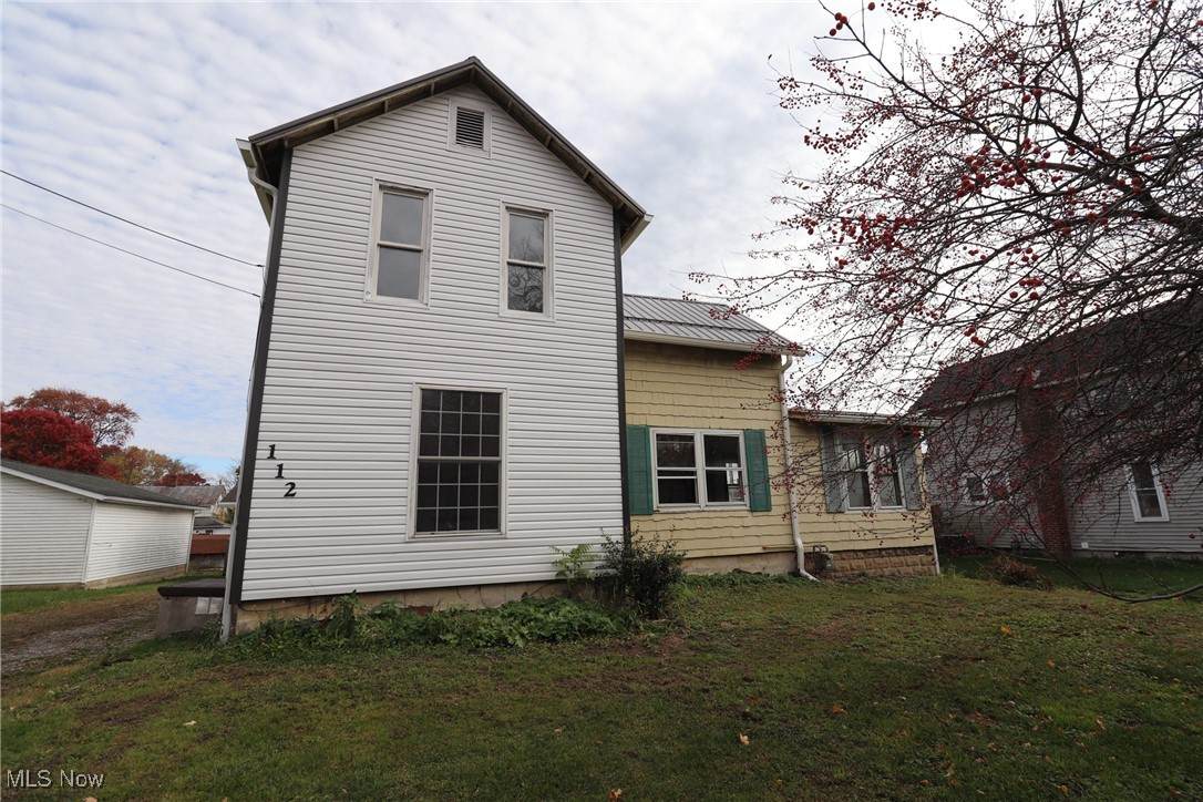112 Brooklyn Avenue - Photo 1