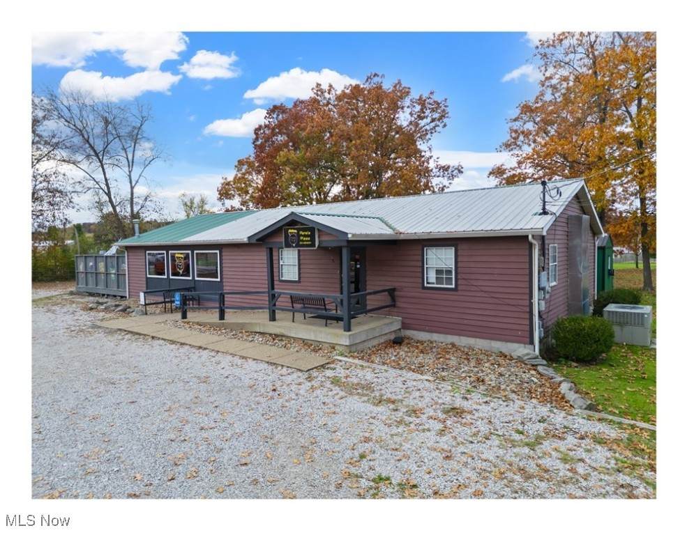 852 Southern Highway - Photo 1