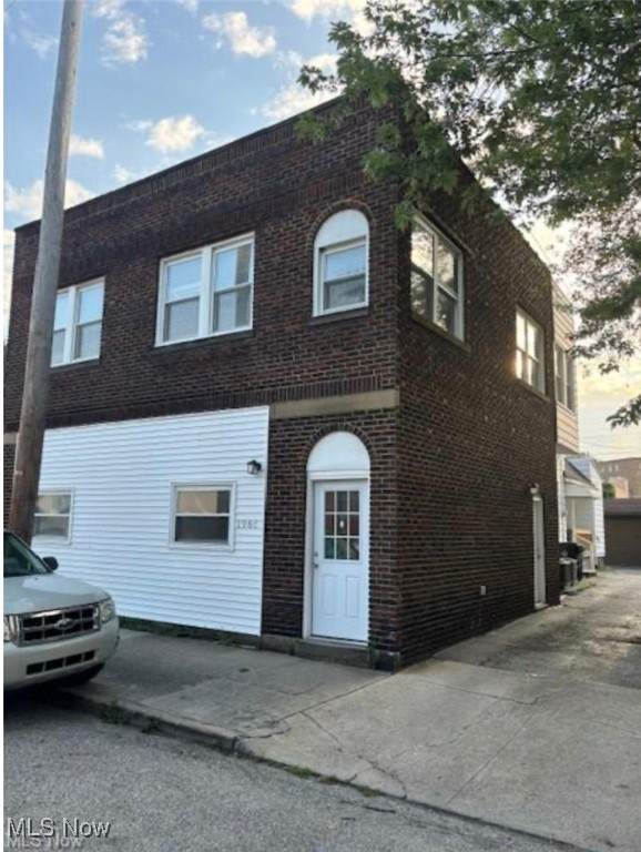 1964 120th Street - Photo 1