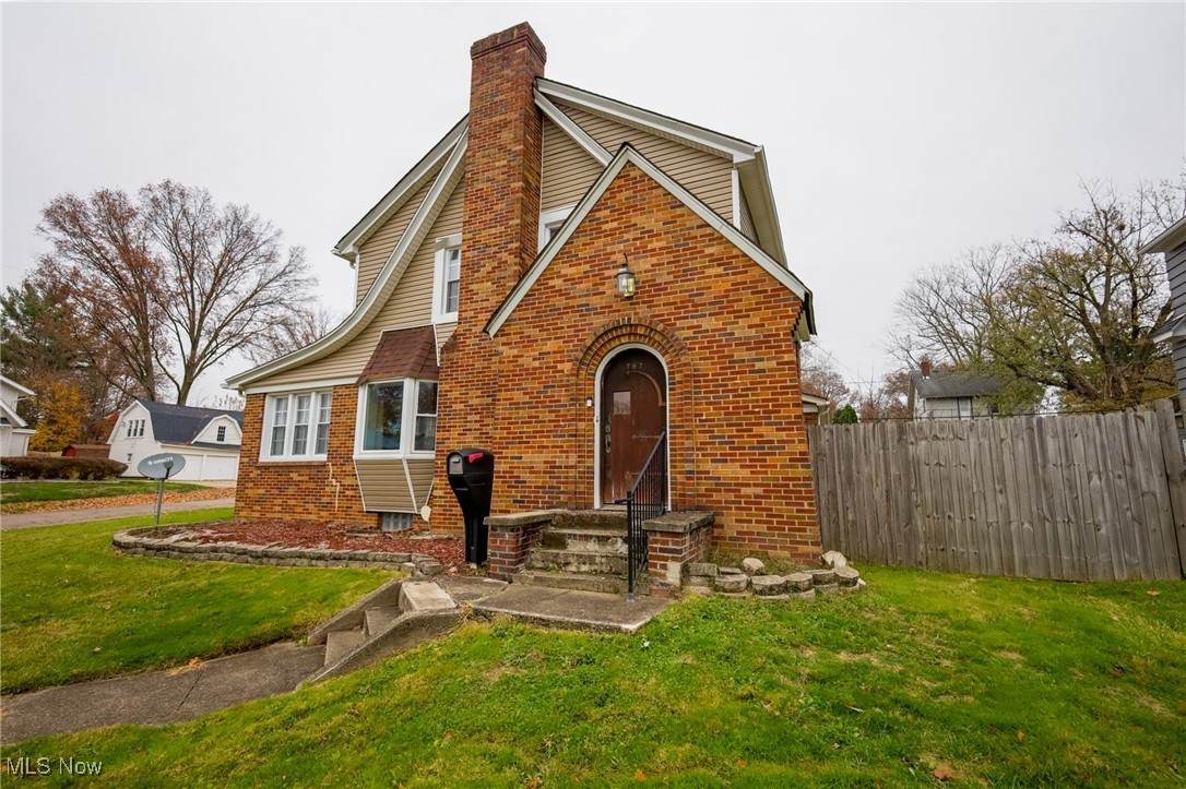 787 Greenwood Avenue - Photo 1