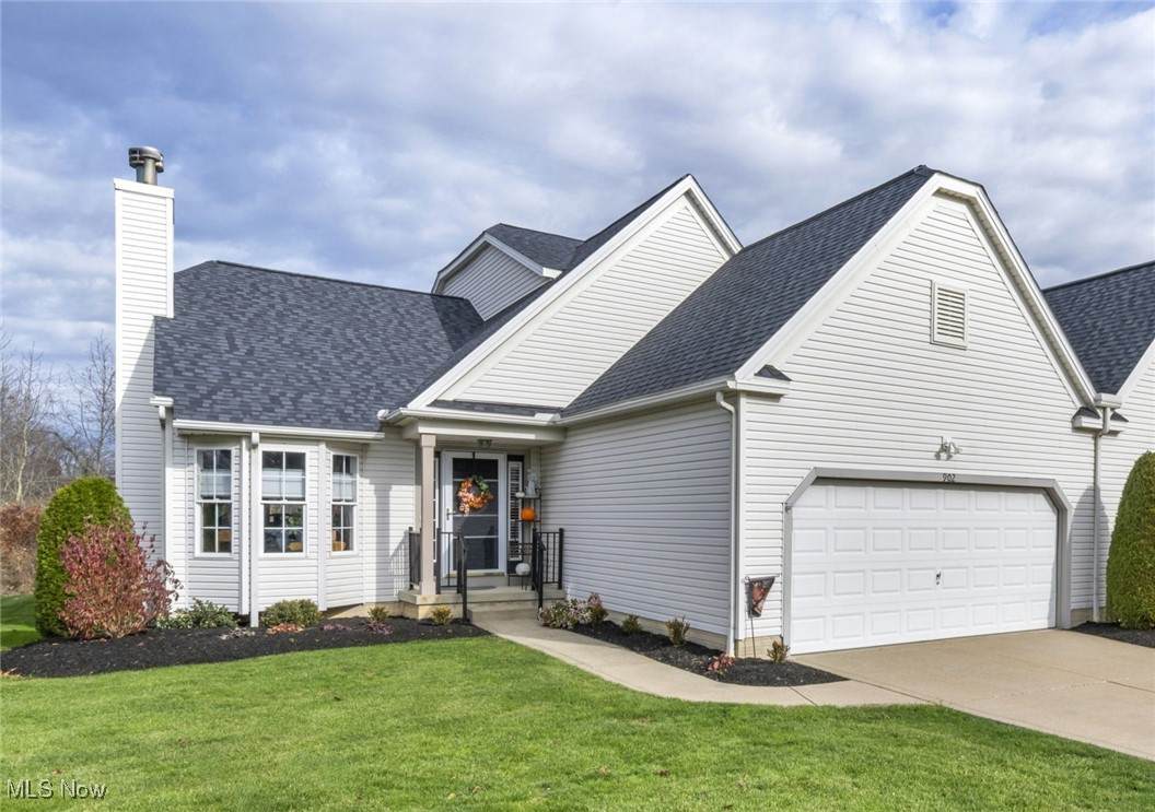 902 Devonwood Drive - Photo 1