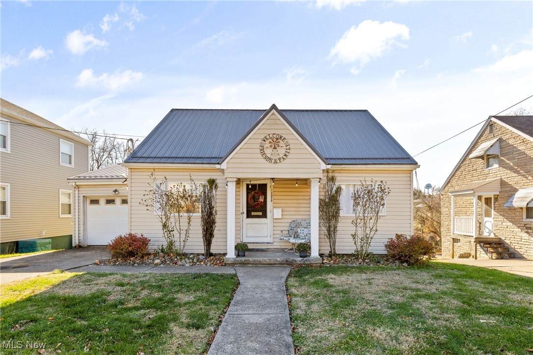 3928 Hanlin Street - Photo 1