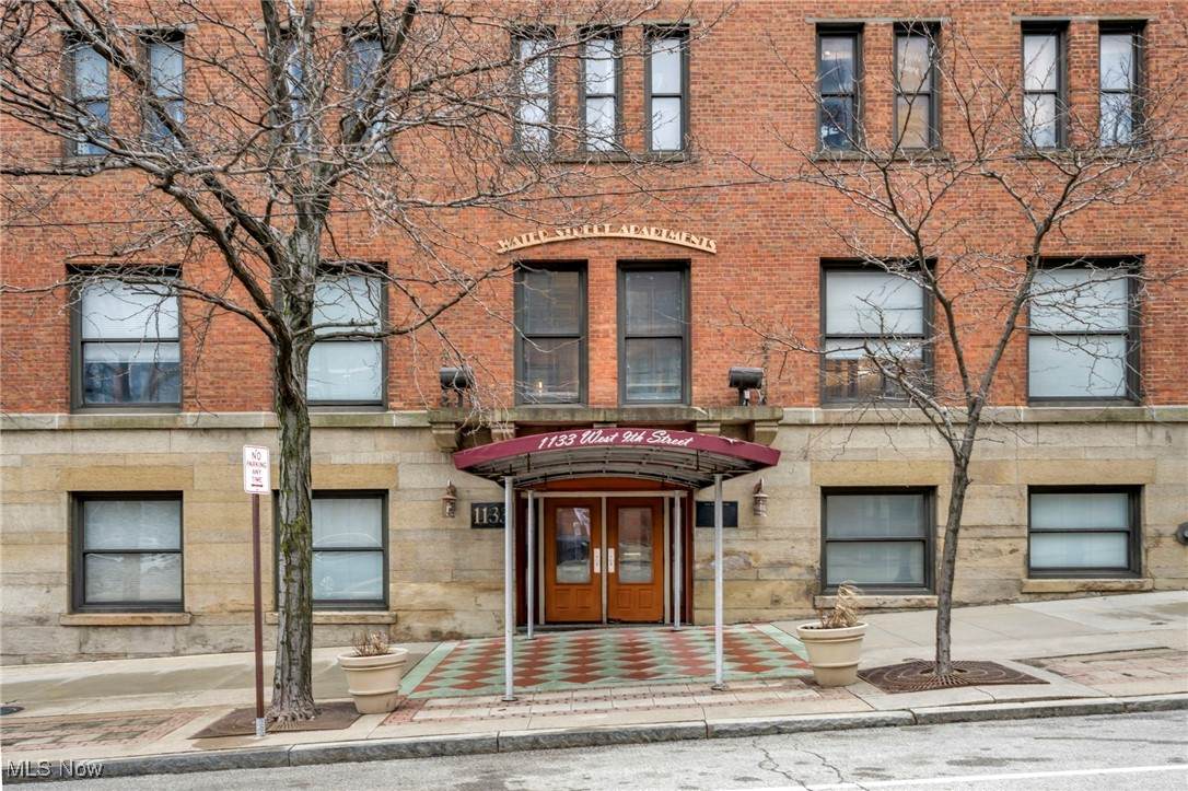 1133 9th Street - Photo 1