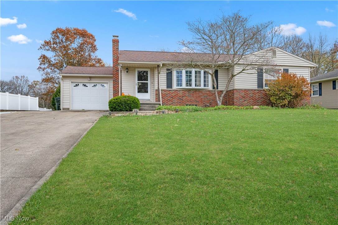 375 Grant Avenue - Photo 1