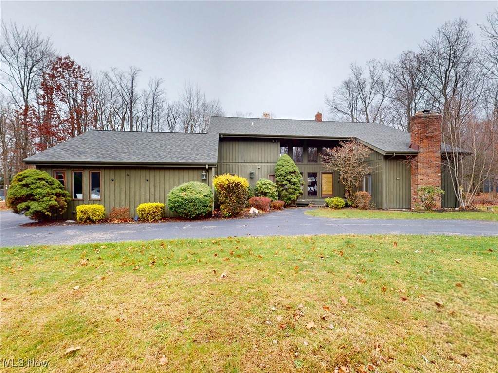 2915 Millgate Drive - Photo 1