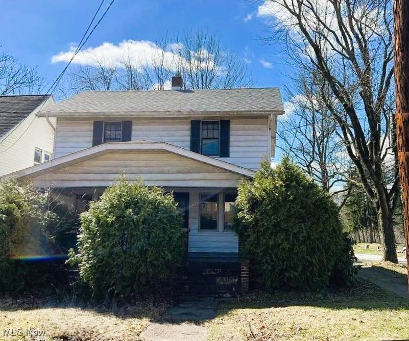 754 Russell Avenue - Photo 1