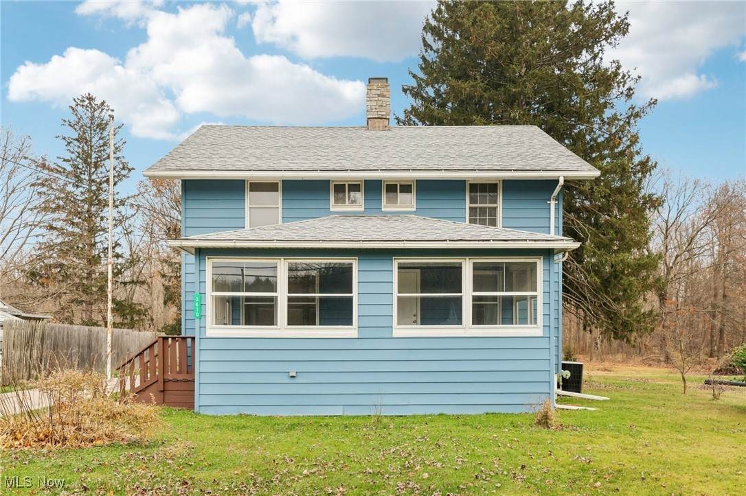 3410 North Broadway - Photo 1