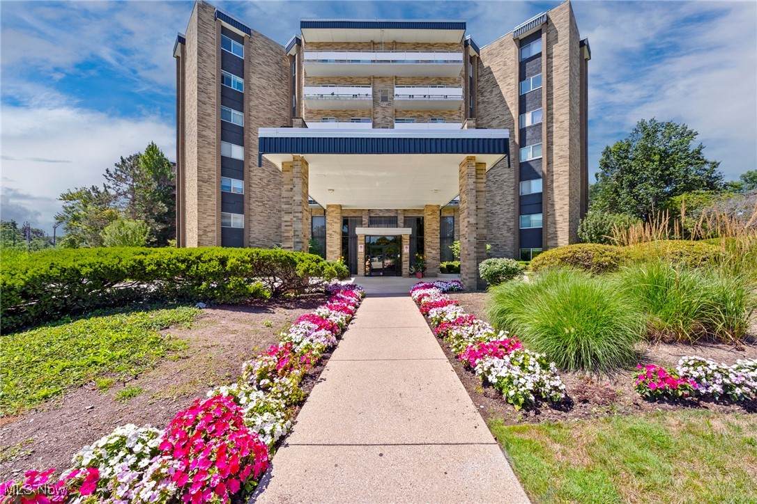 2202 Acacia Park Drive - Photo 1