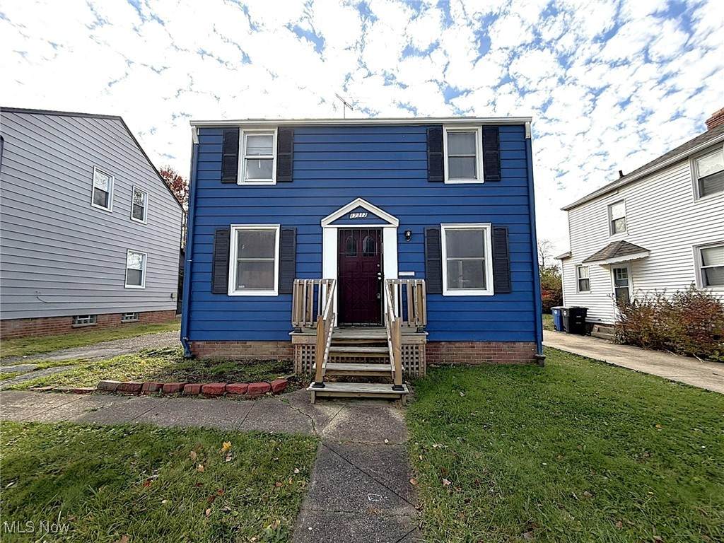 17312 Glendale Avenue - Photo 1