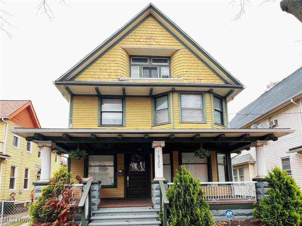 1930 Brainard Avenue - Photo 1