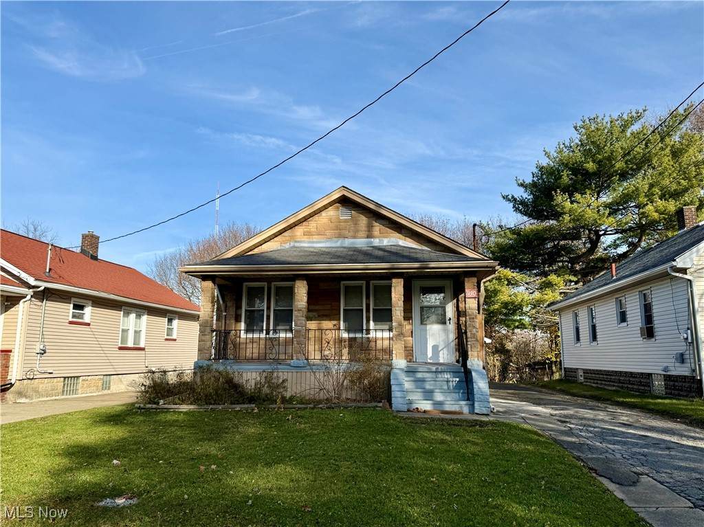 930 Cornell Avenue - Photo 1