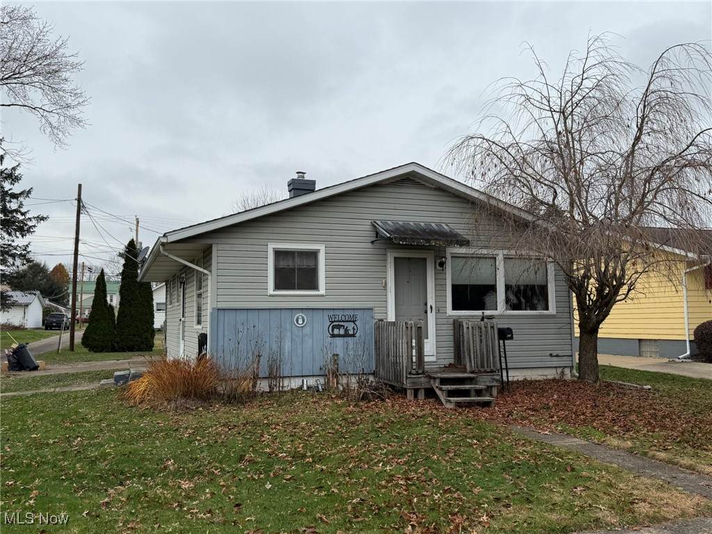 424 3rd Street - Photo 1