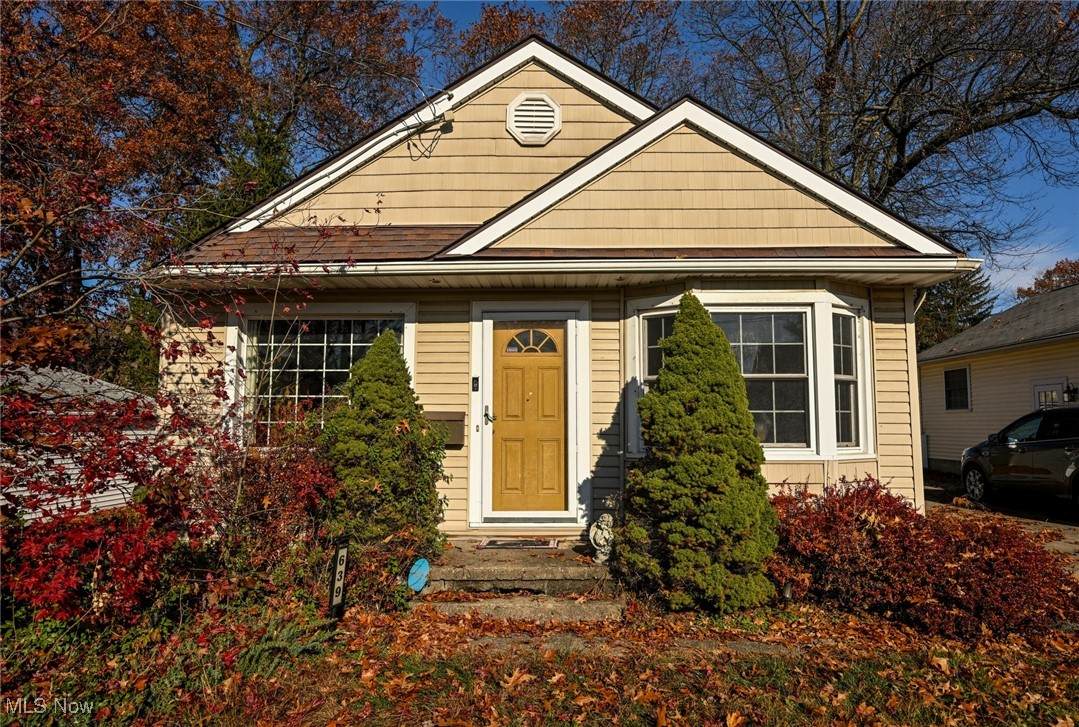 639 Chester Avenue - Photo 1