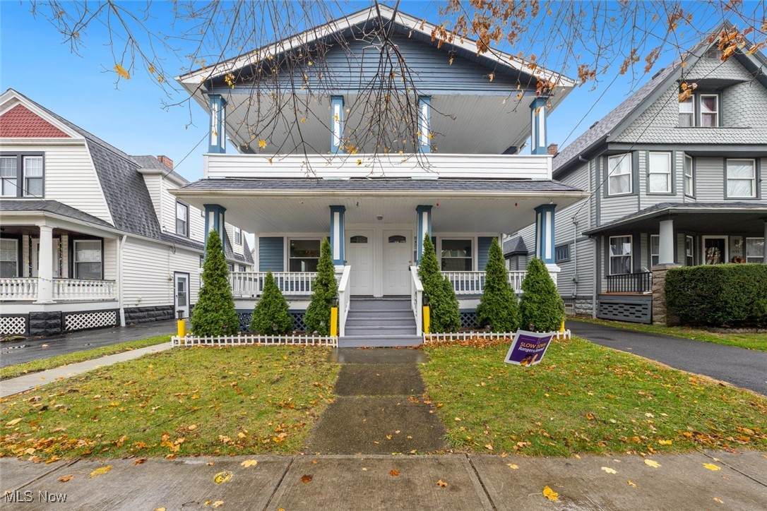 1429-1431 Orchard Grove Avenue - Photo 1