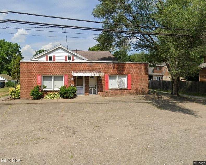 6090 Manchester Road - Photo 1