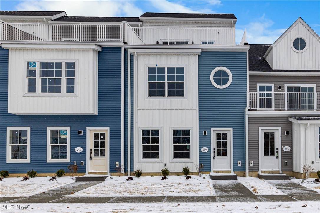 449 Harbor Lane - Photo 1