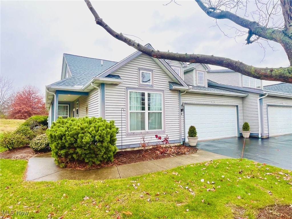 2148 Southampton Lane - Photo 1