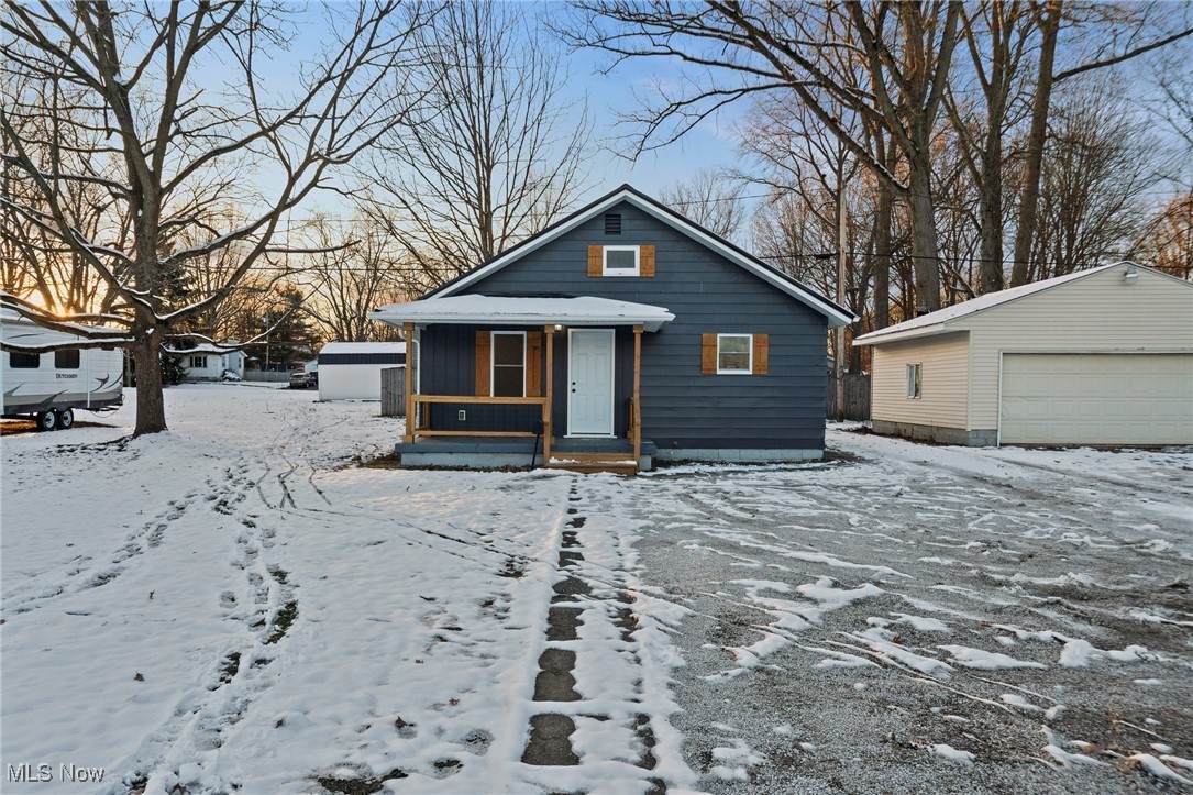 616 Johnson Avenue - Photo 1