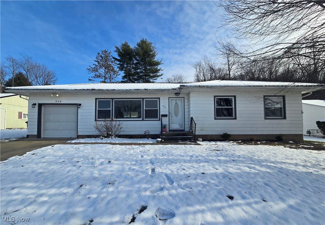 608 Highland Boulevard - Photo 1