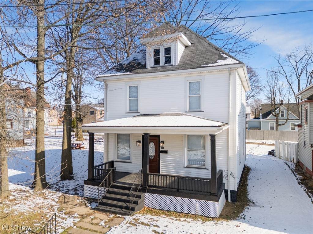 706 Harriet Avenue - Photo 1