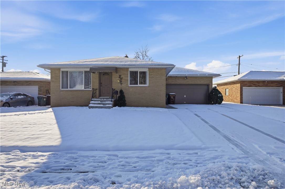 3255 Woodlawn Drive - Photo 1