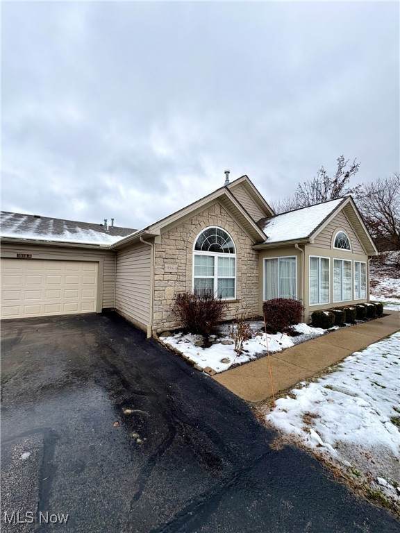 1958 Lincoln Avenue - Photo 1