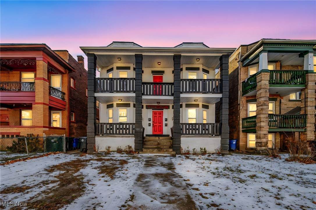 10226 Kempton Avenue - Photo 1