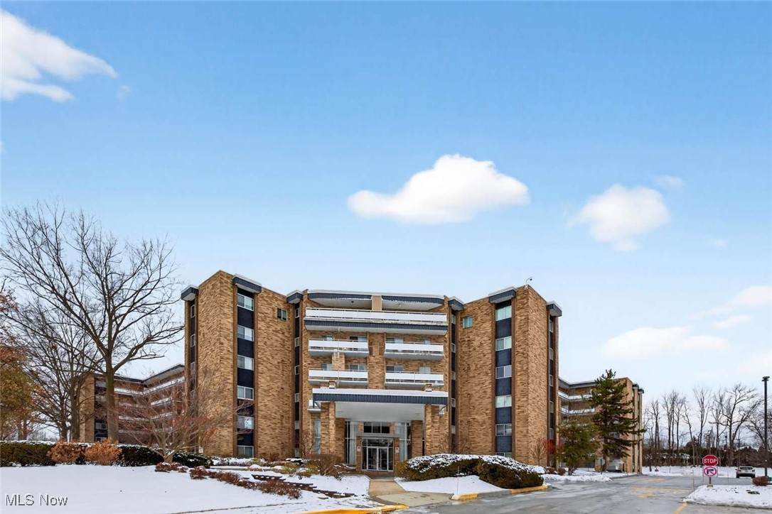 2112 Acacia Park Drive - Photo 1