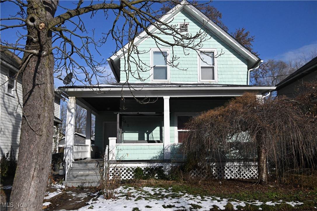 241 8th Street - Photo 1