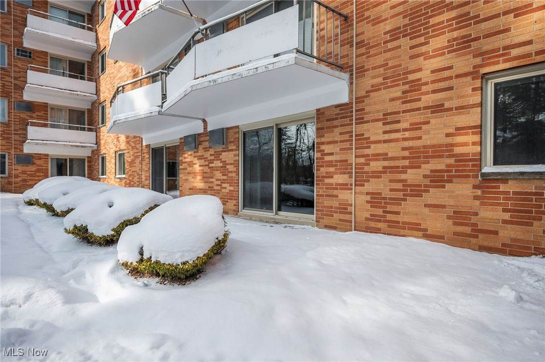 521 Tollis Parkway - Photo 1