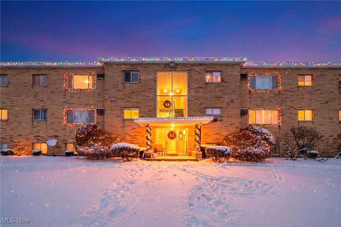 5200 Royalton Road - Photo 1