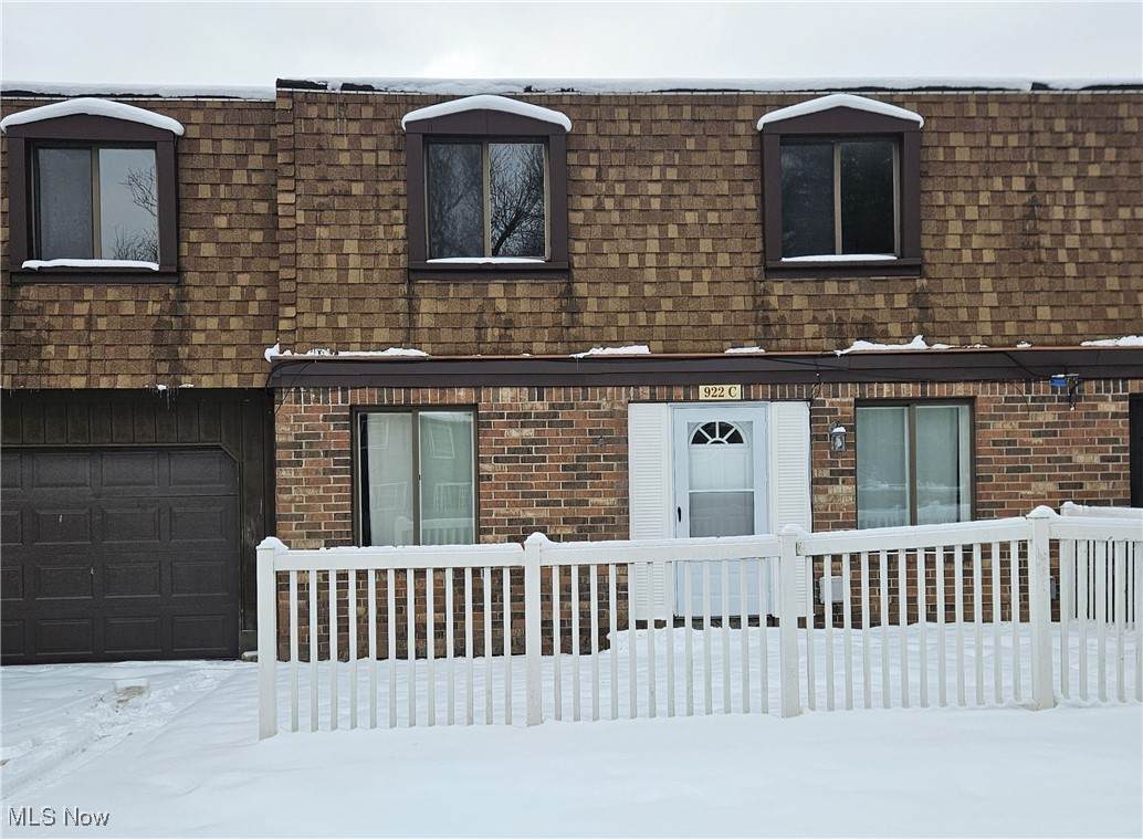 922 Wadsworth Road - Photo 1